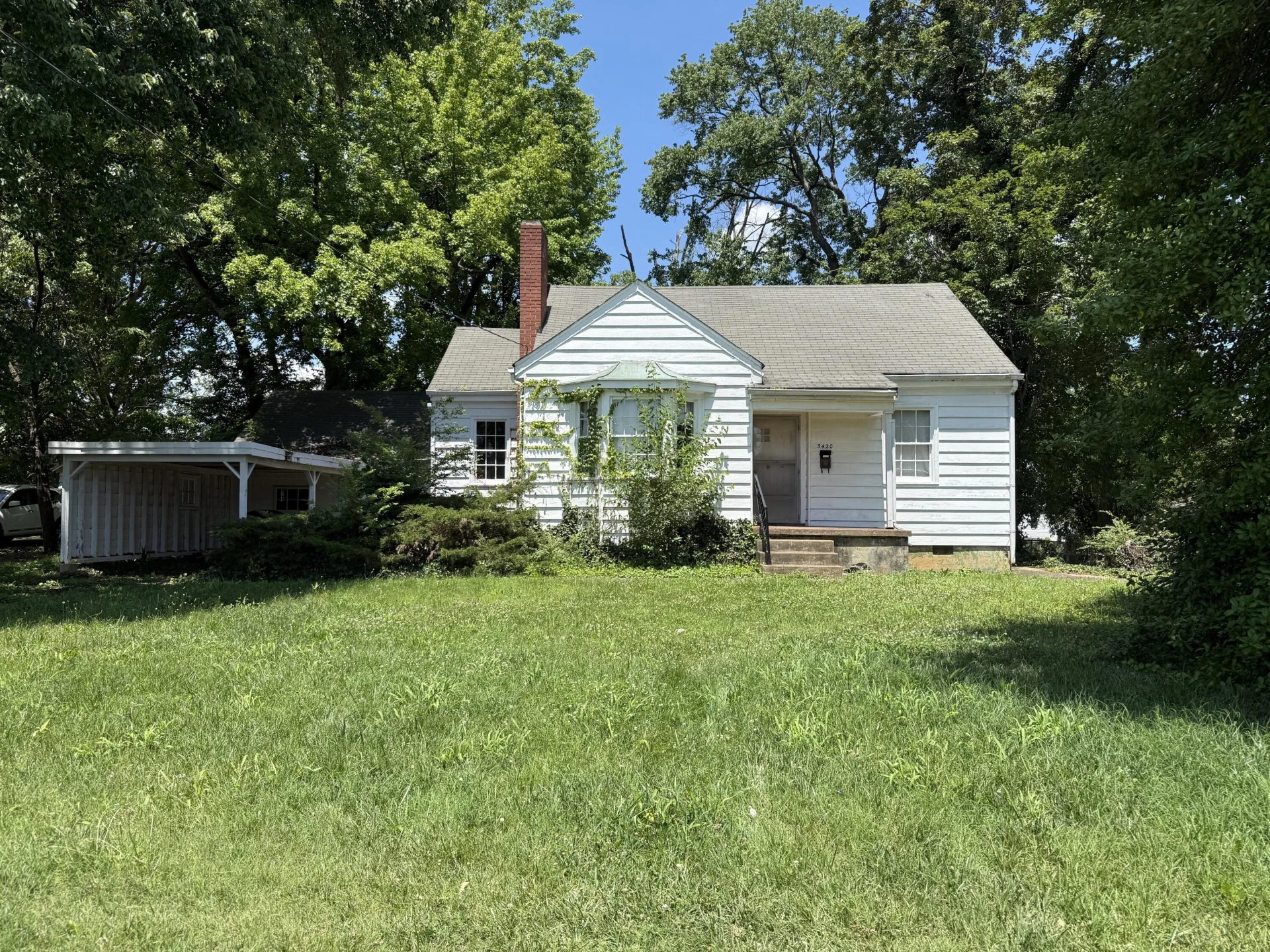 3420 Oaklawn AVE - Photo 2
