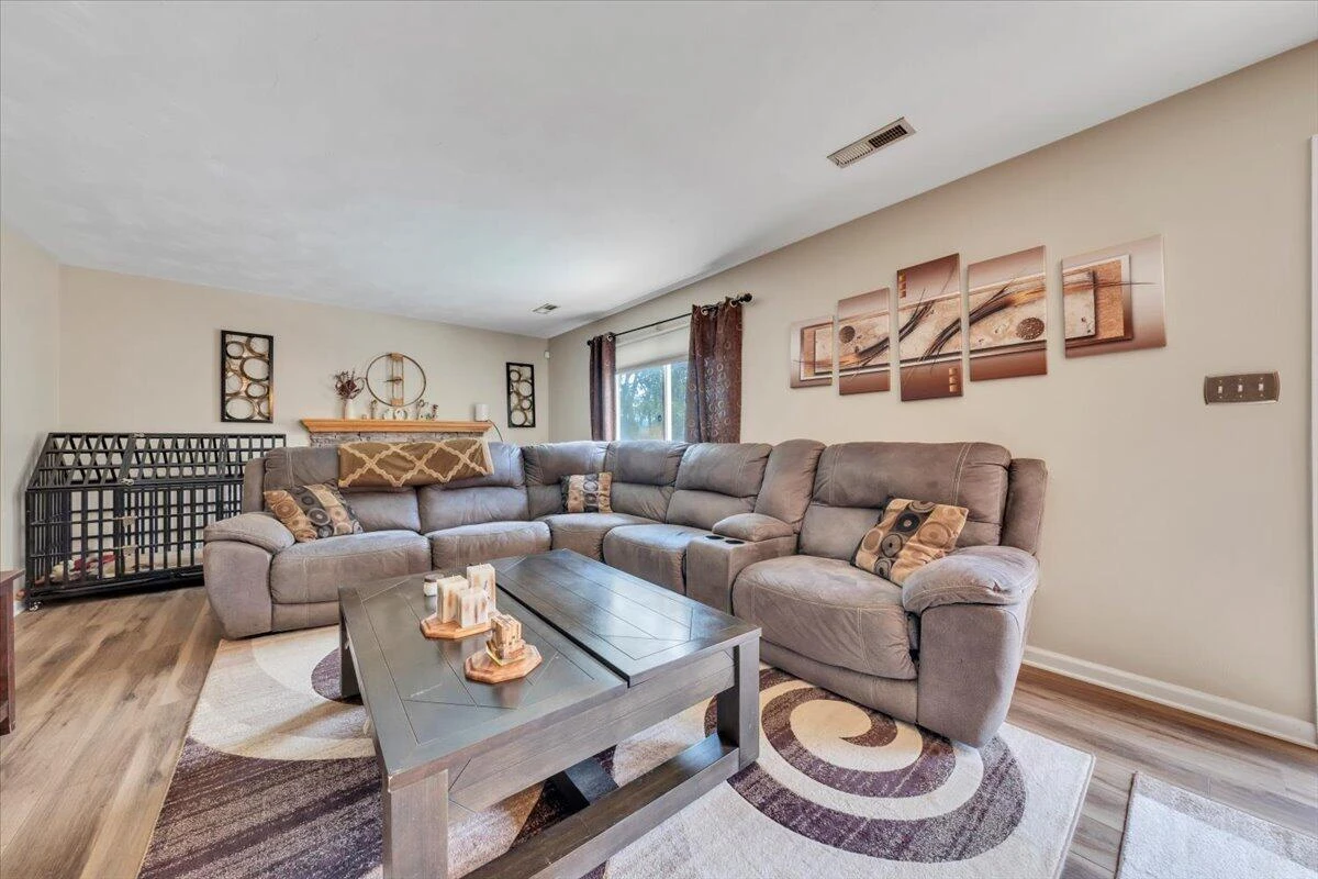 3341 Fort Lewis CIR - Photo 7