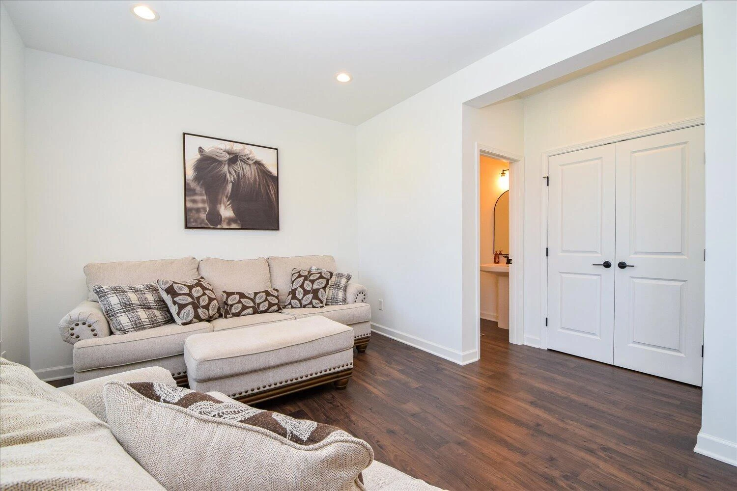 79 Norborne ST - Photo 4