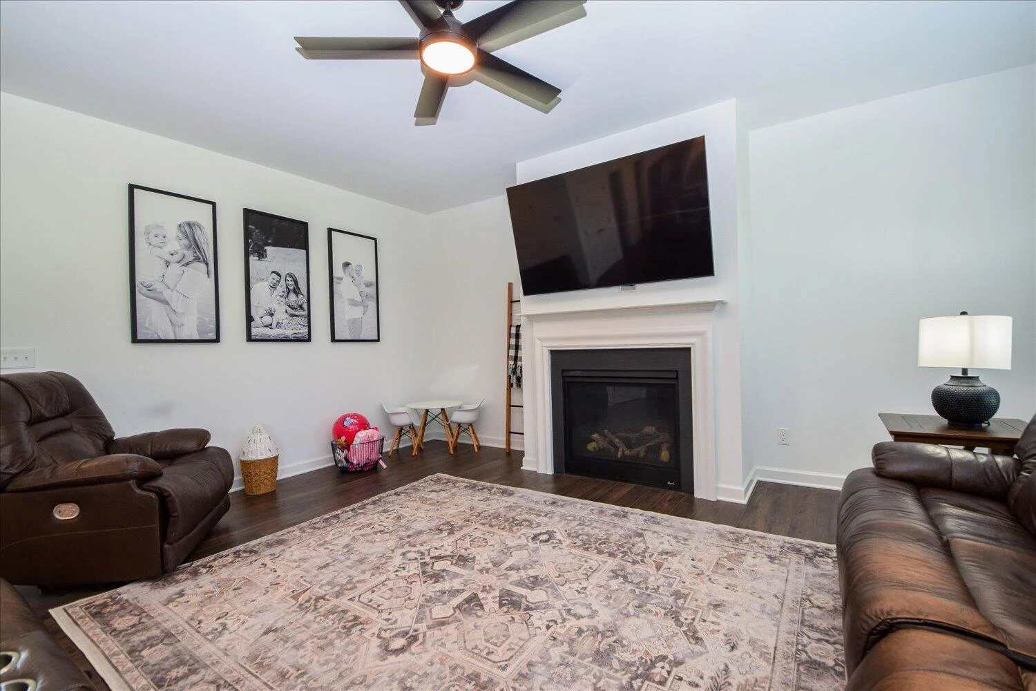 79 Norborne ST - Photo 8