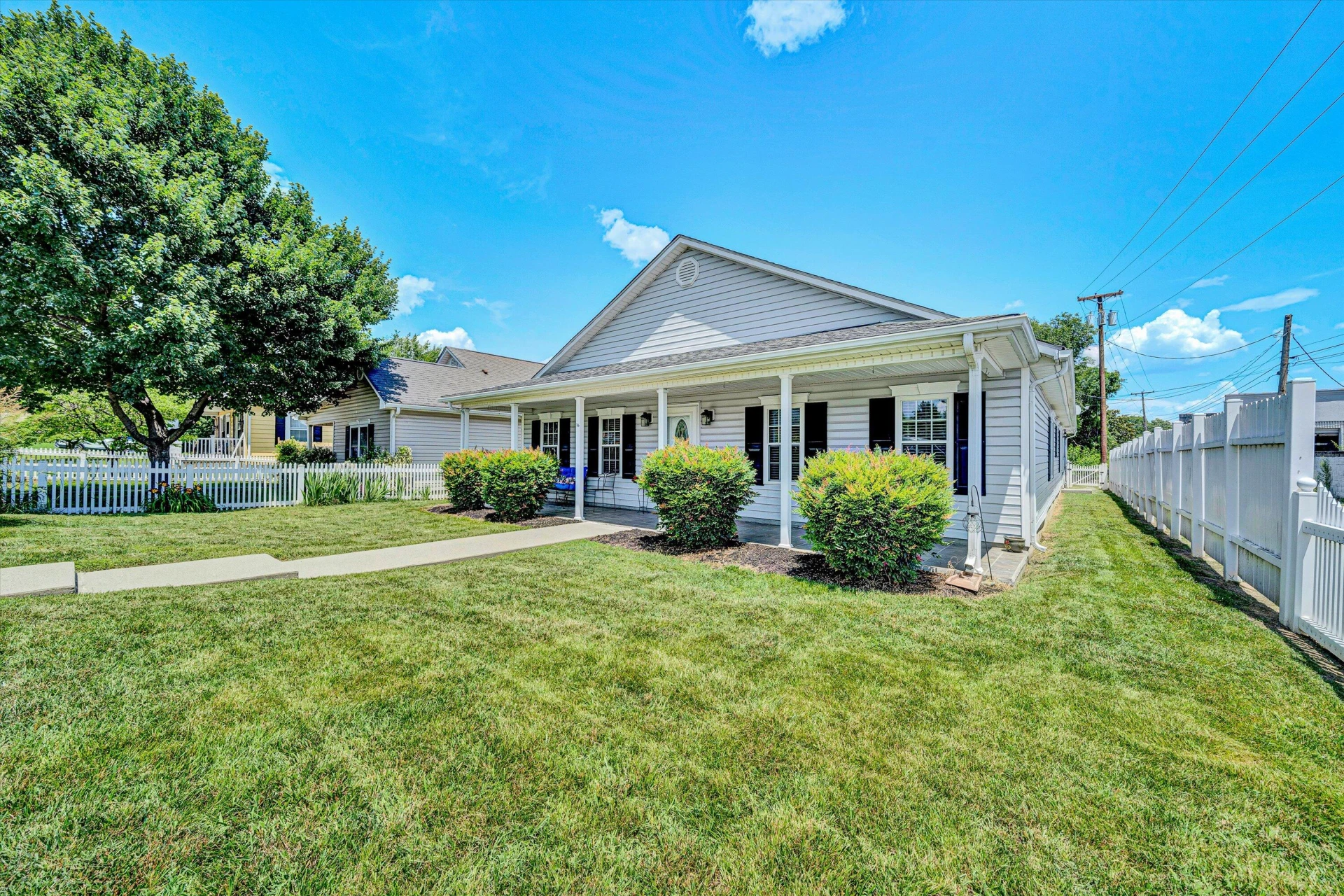 16 Bruffey ST - Photo 3