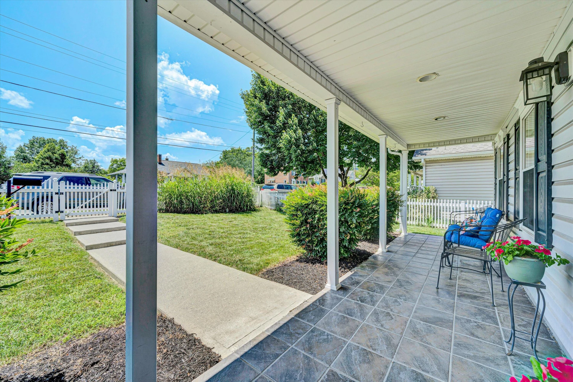 16 Bruffey ST - Photo 4
