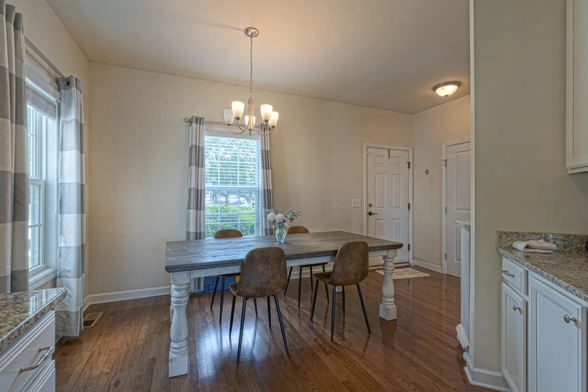 220 Phoenix BLVD - Photo 5