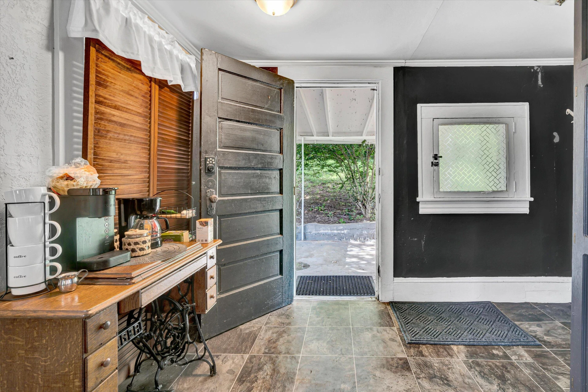 1521 Church AVE - Photo 12
