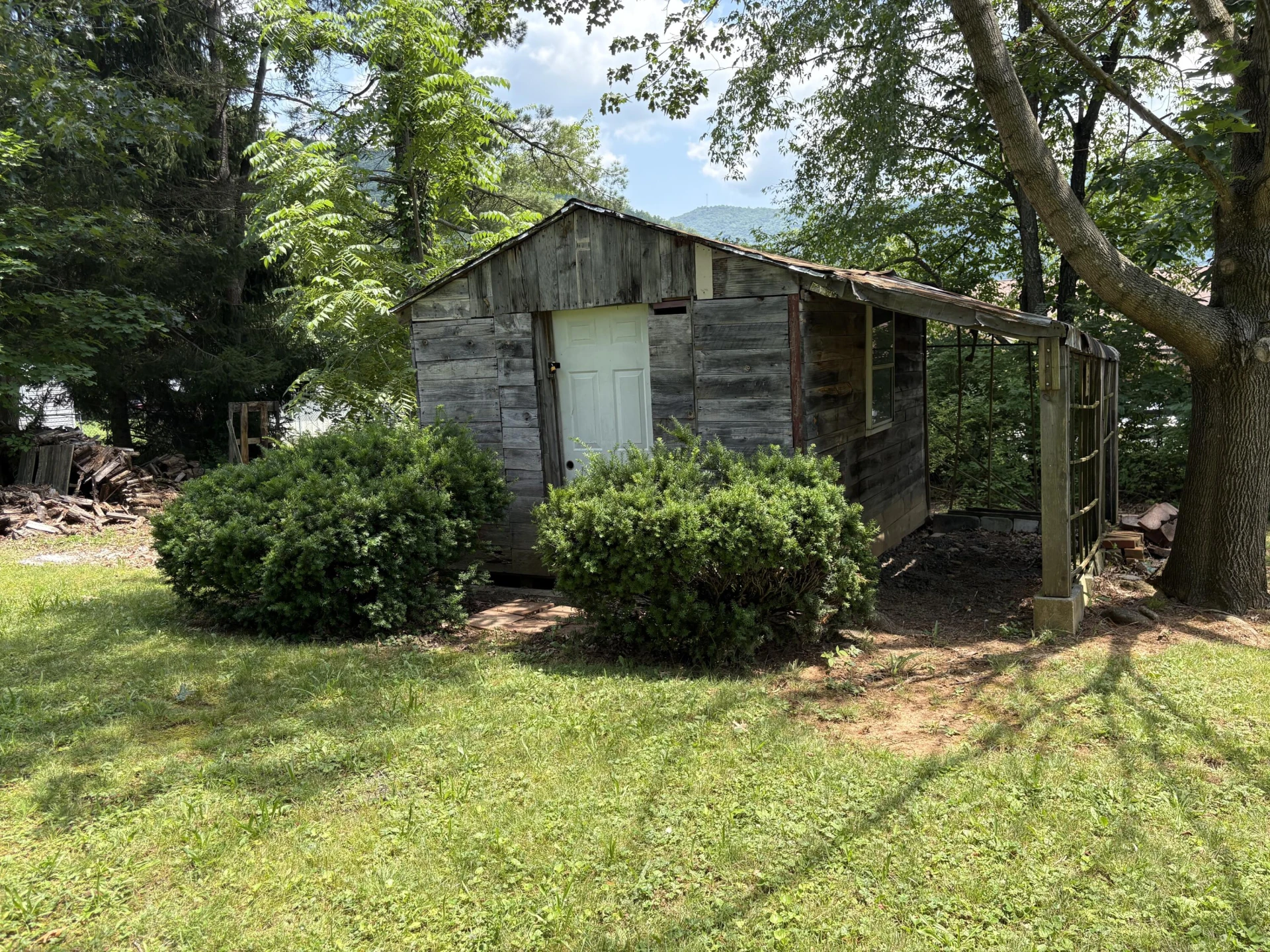 713 Rose AVE - Photo 21