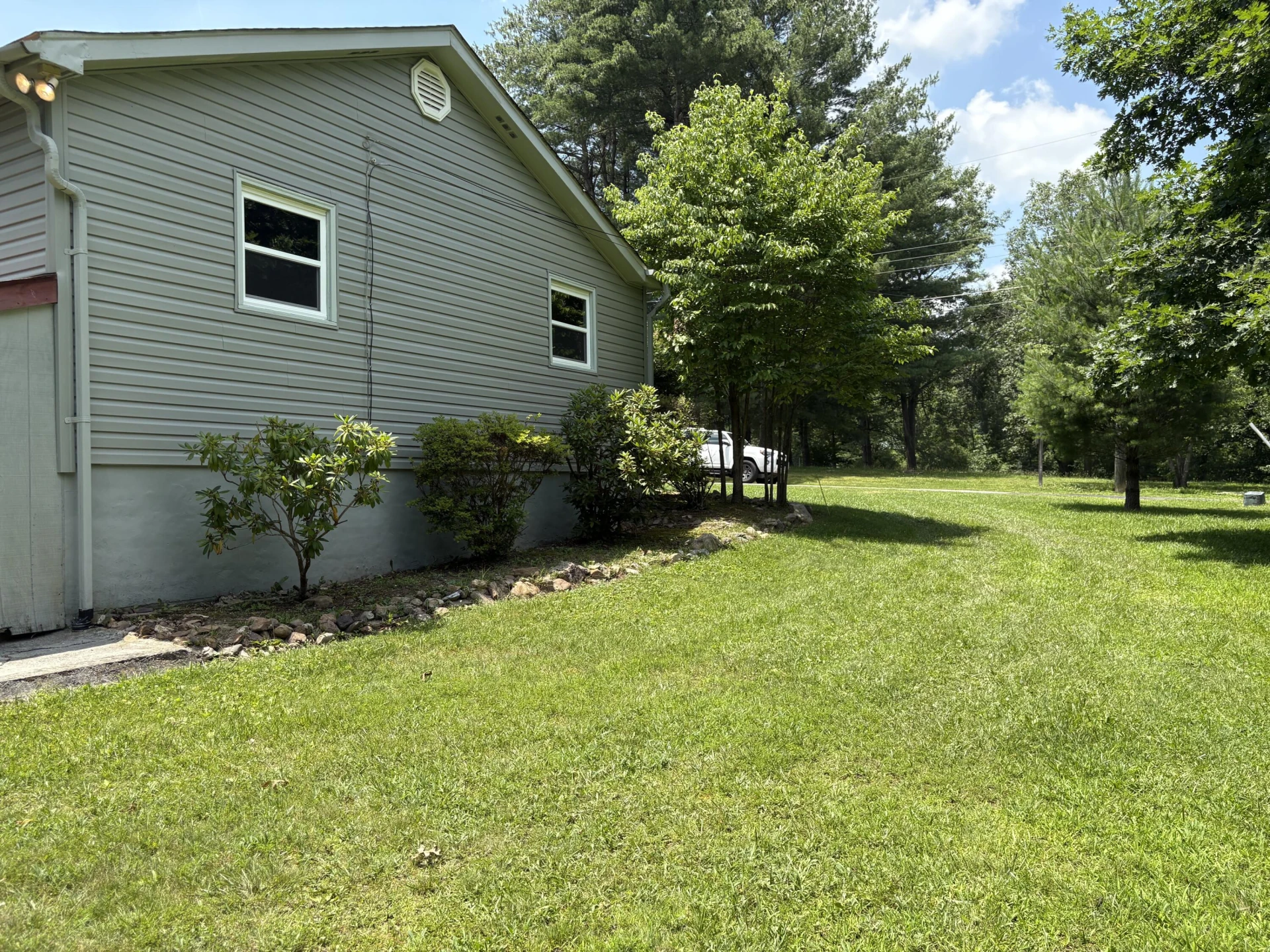 713 Rose AVE - Photo 24
