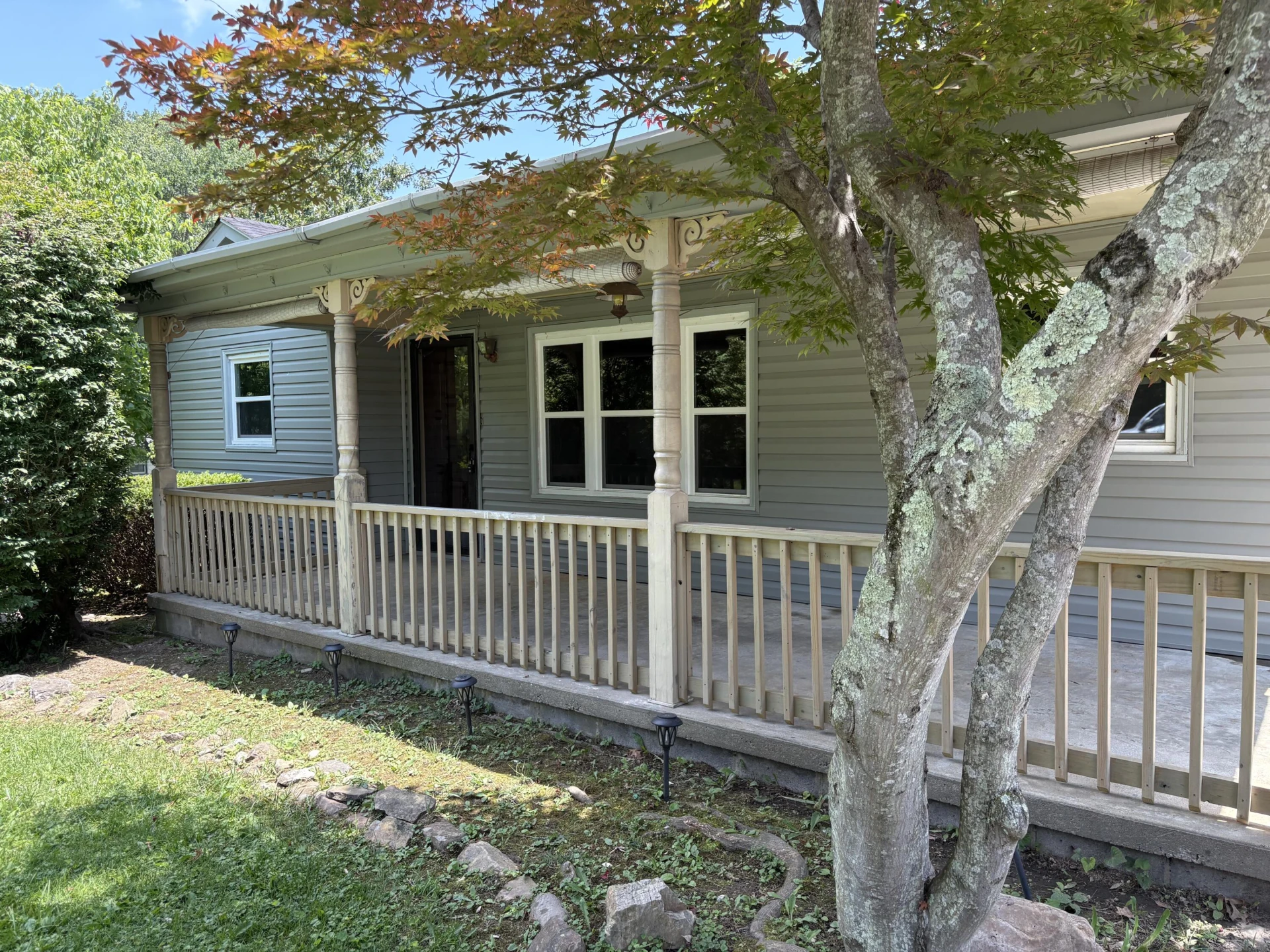 713 Rose AVE - Photo 3