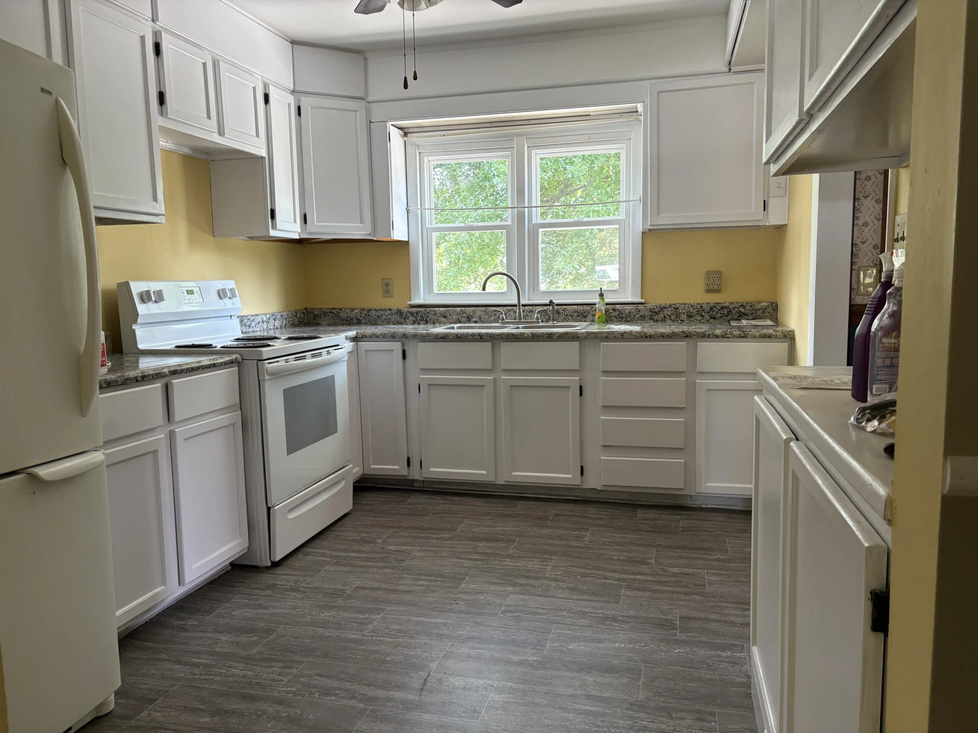 713 Rose AVE - Photo 7