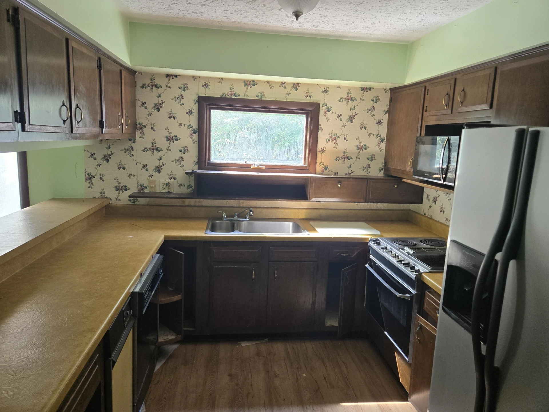 4489 Preston Forest DR - Photo 6