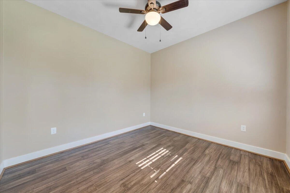 3141 Trinity RD - Photo 18
