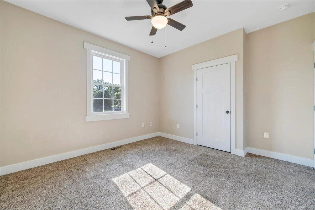 3141 Trinity RD - Photo 22