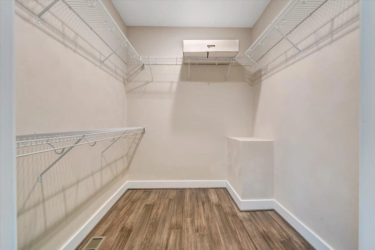 3141 Trinity RD - Photo 36