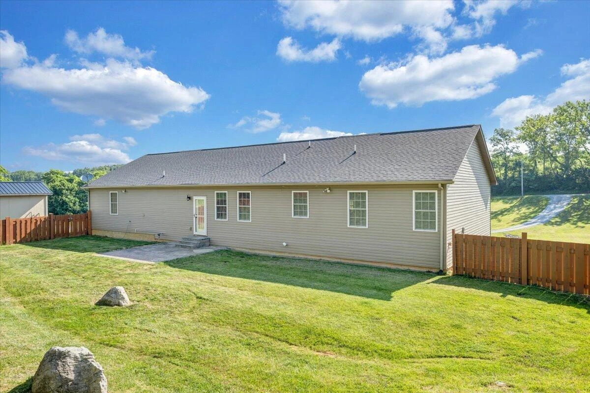 3141 Trinity RD - Photo 51