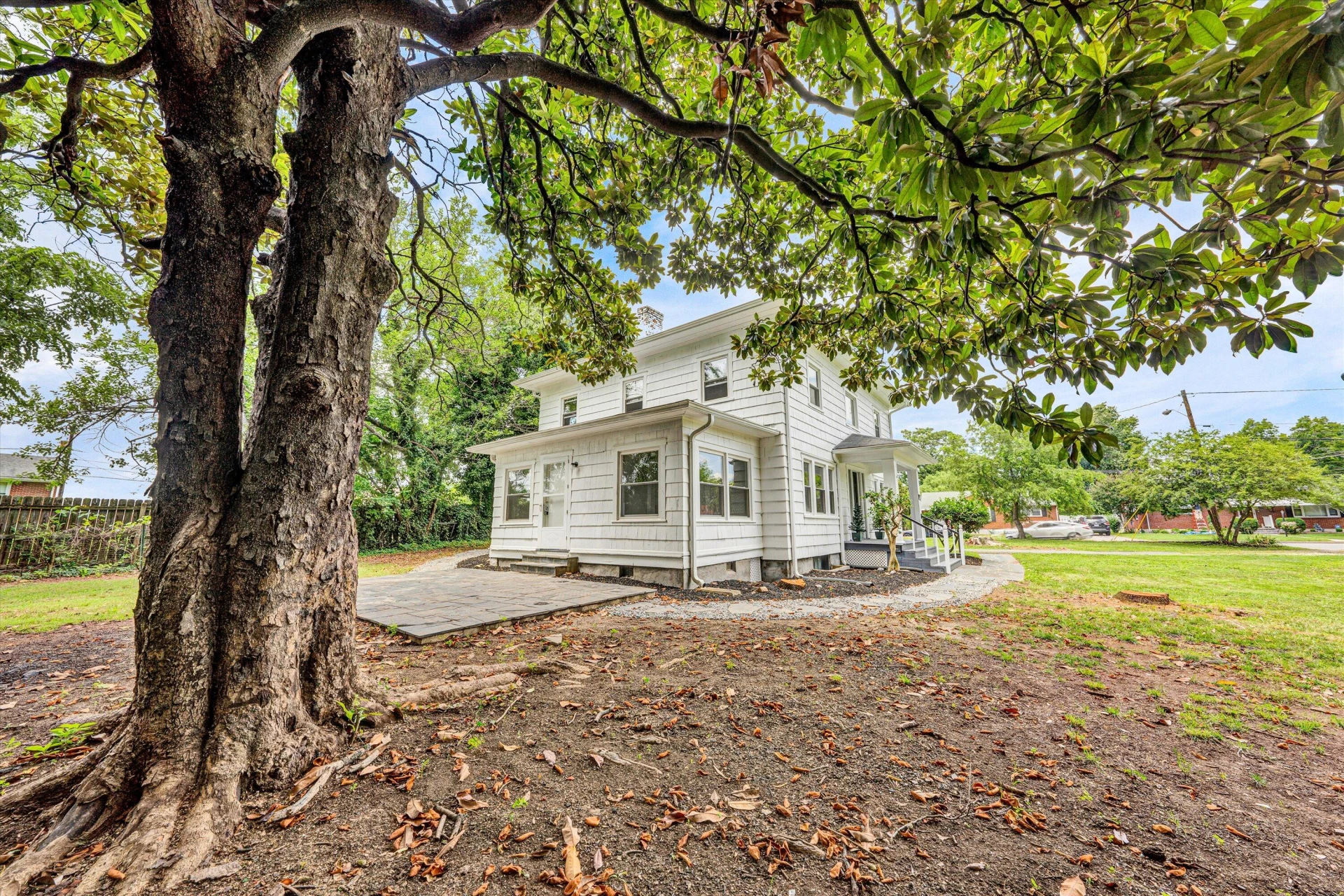 1619 Golfside AVE - Photo 39