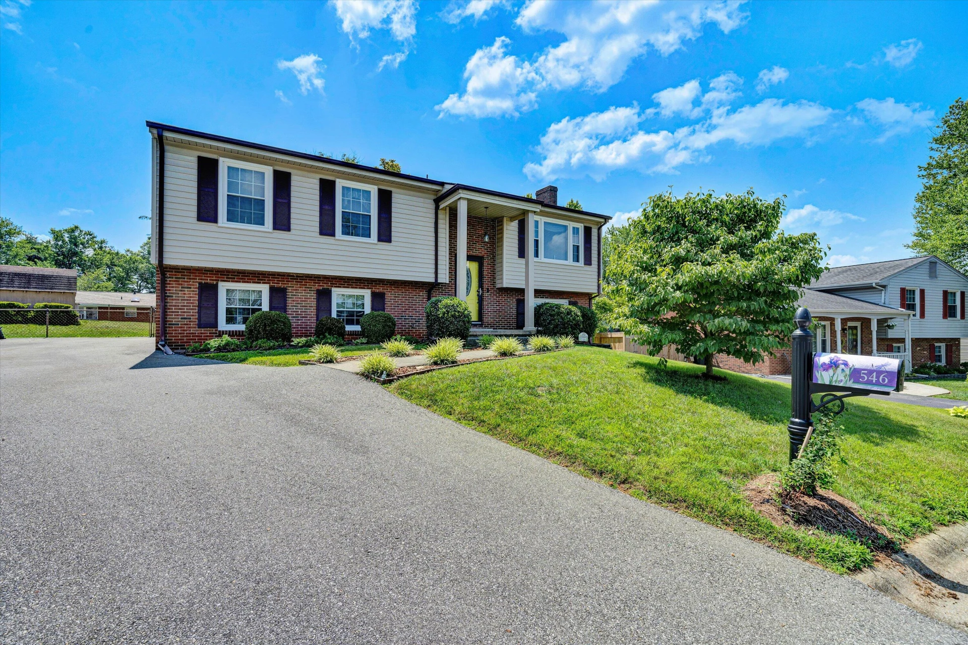 546 Missimer CIR - Photo 2