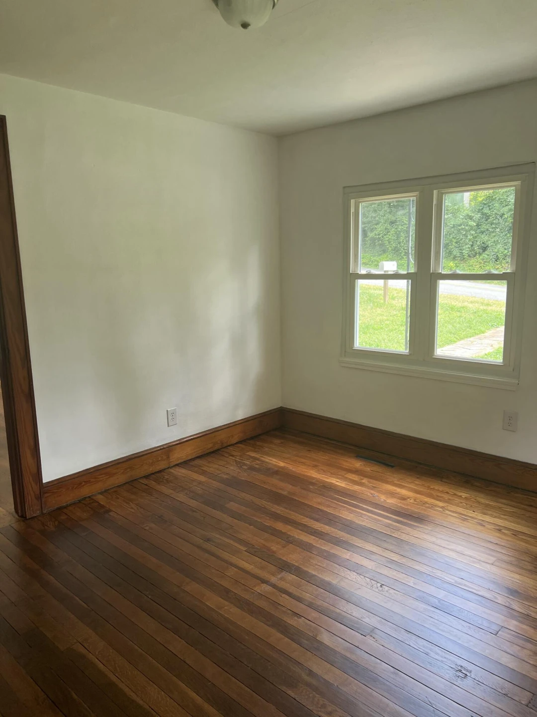 340 Hatcher ST - Photo 12