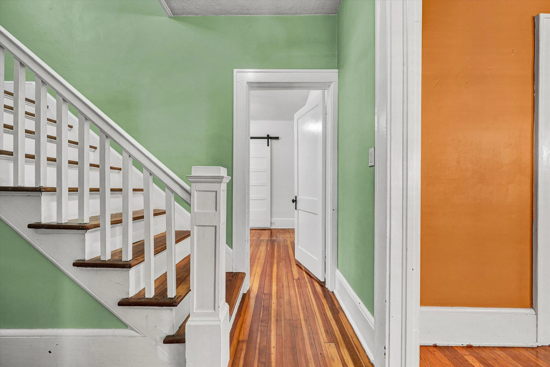 2136 Denniston AVE - Photo 10