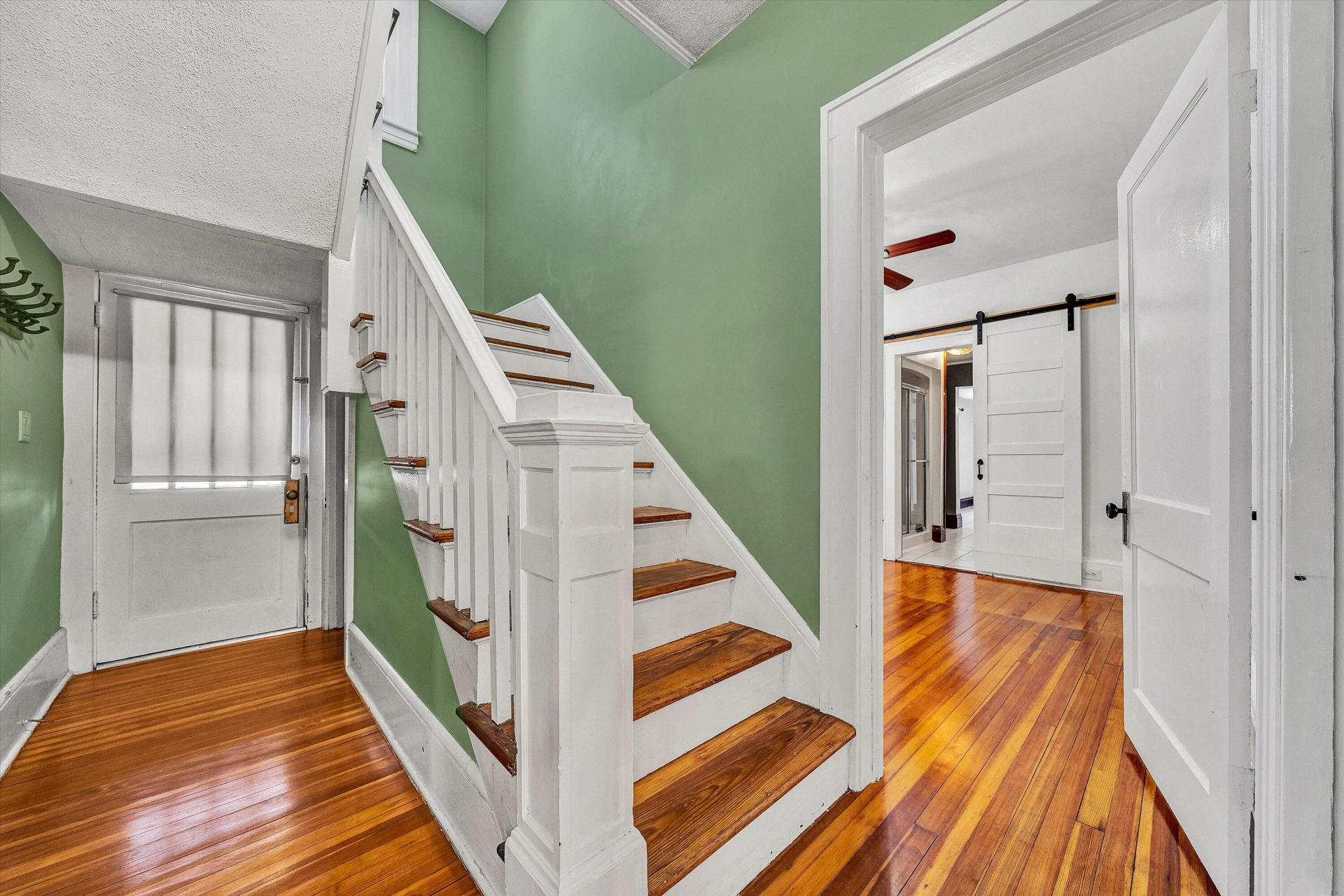 2136 Denniston AVE - Photo 11