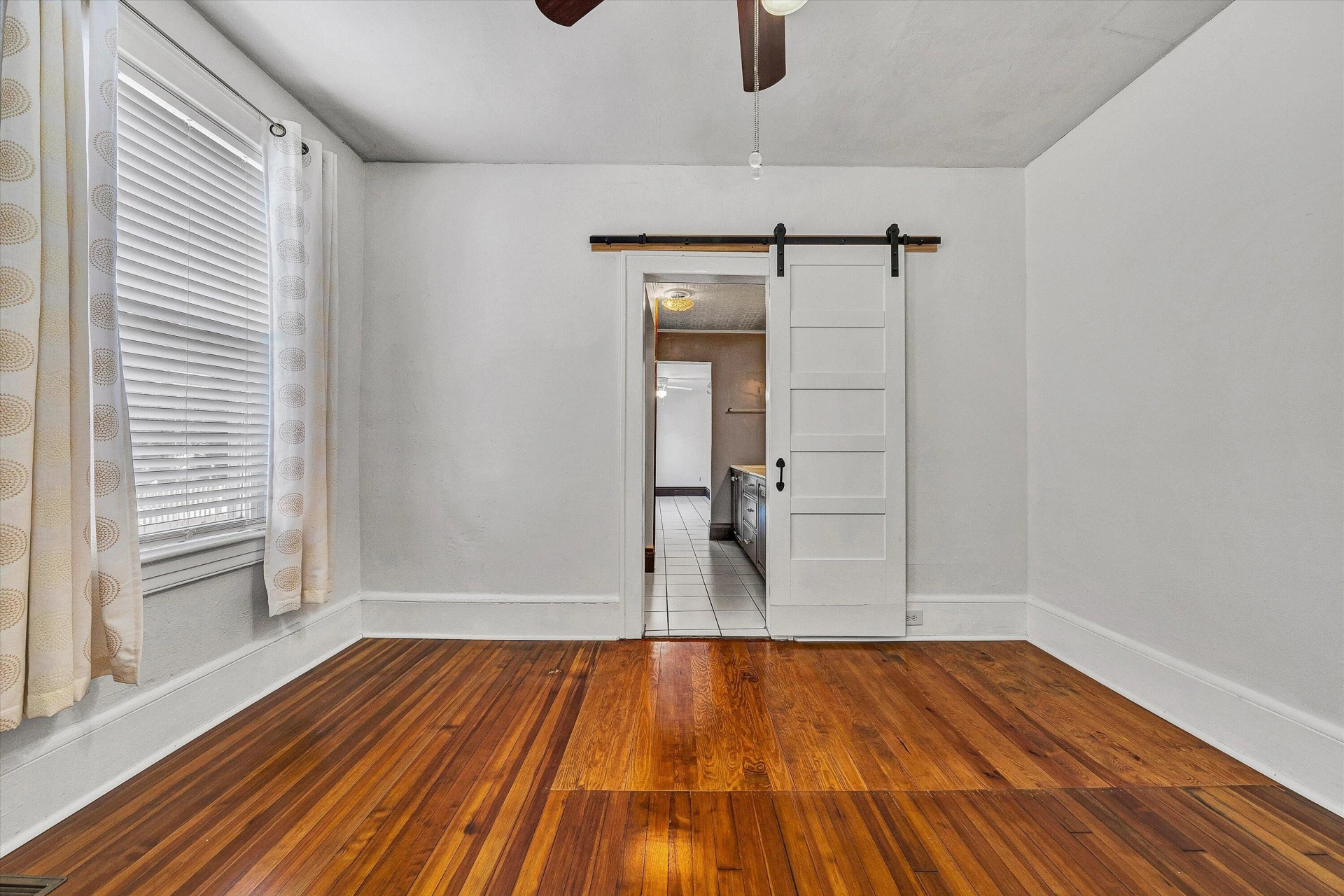 2136 Denniston AVE - Photo 13