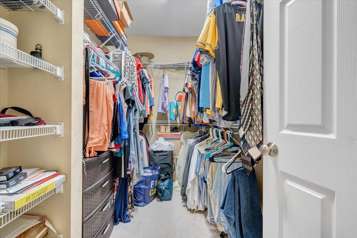 6014 Crumpacker DR - Photo 27