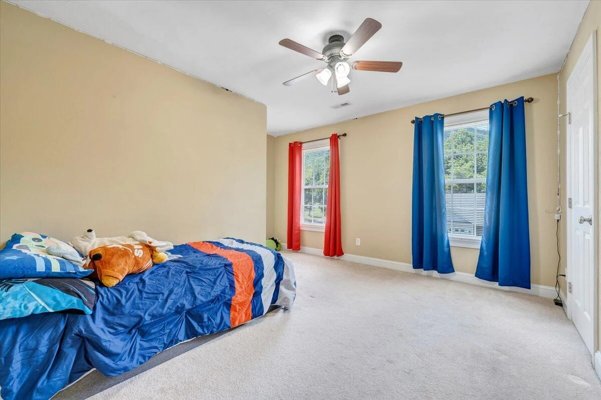 6014 Crumpacker DR - Photo 34