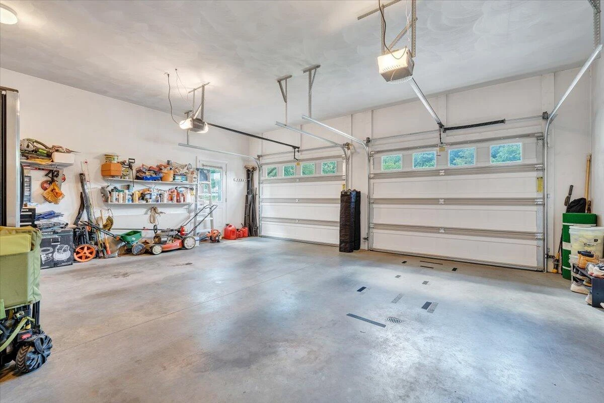 6014 Crumpacker DR - Photo 50