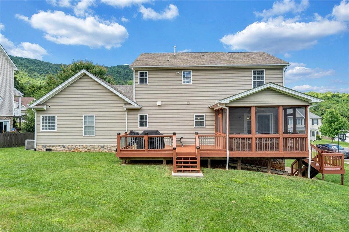 6014 Crumpacker DR - Photo 53