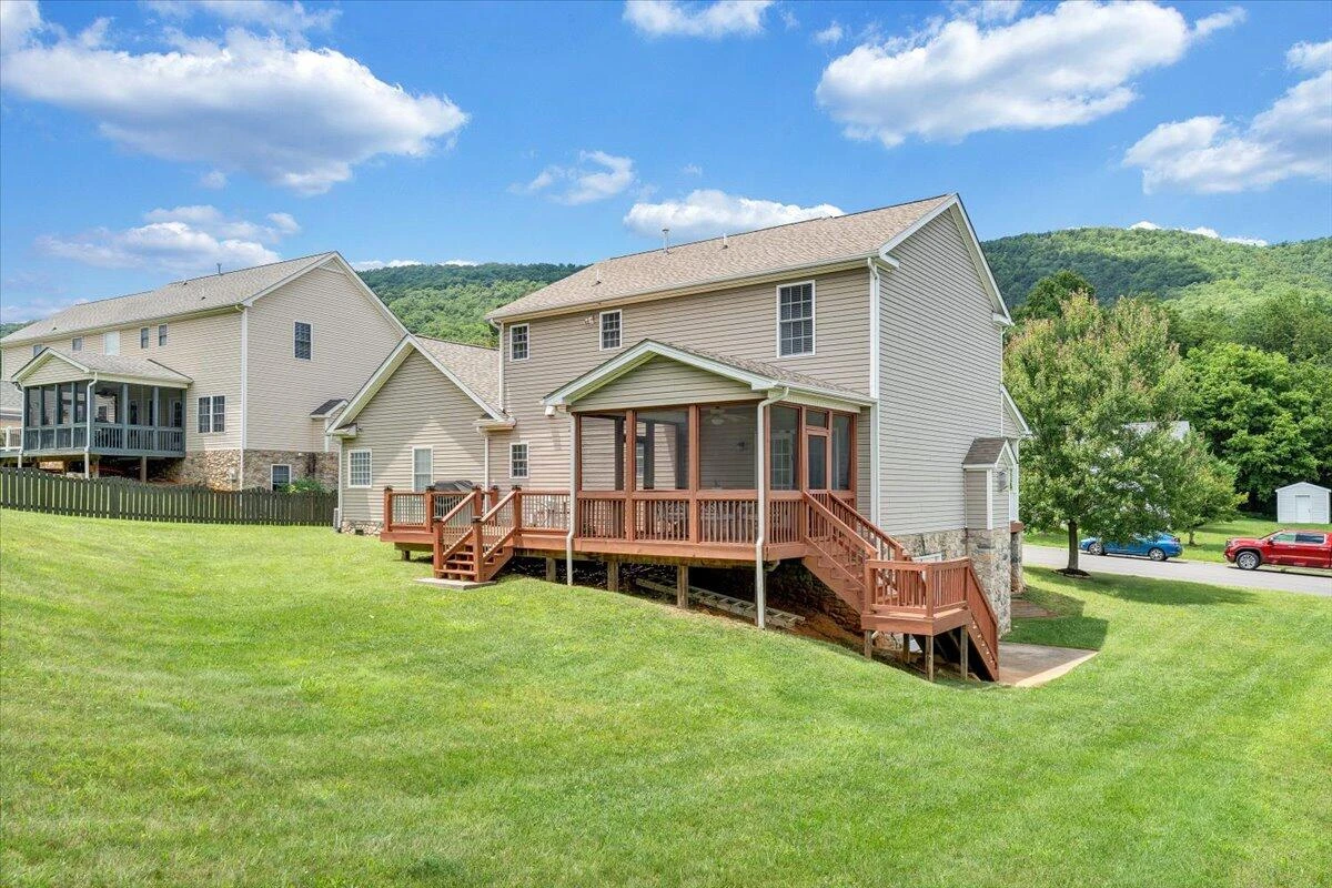 6014 Crumpacker DR - Photo 86