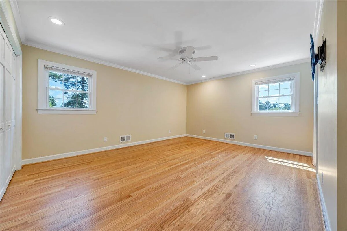 1505 Meadowview LN - Photo 43