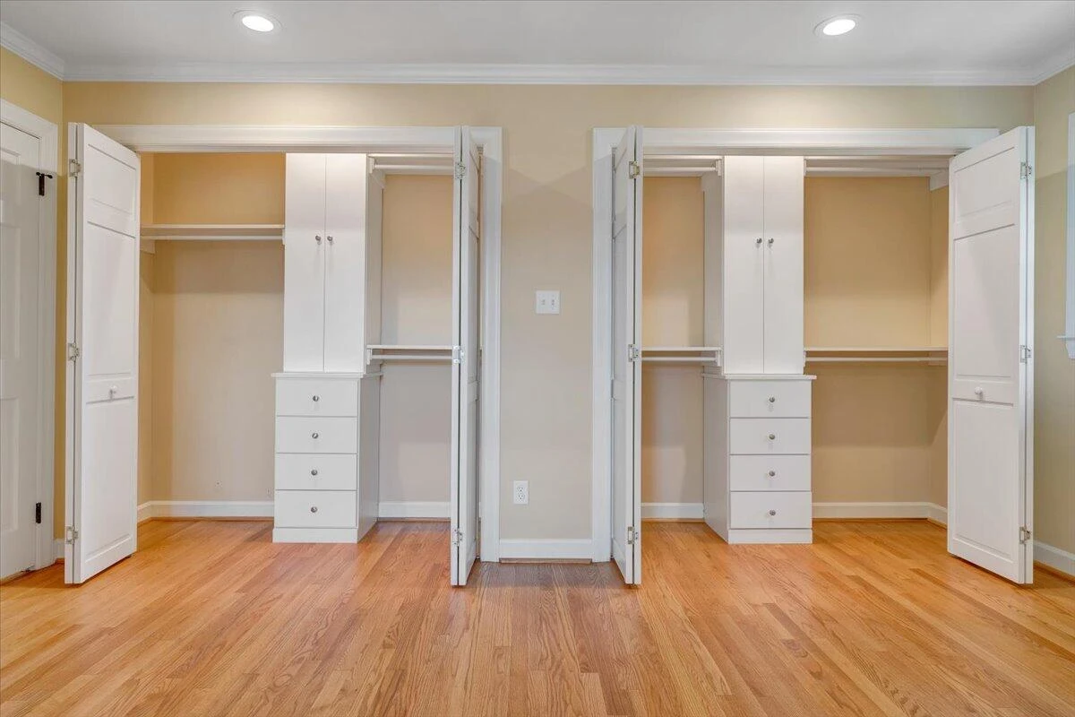 1505 Meadowview LN - Photo 47