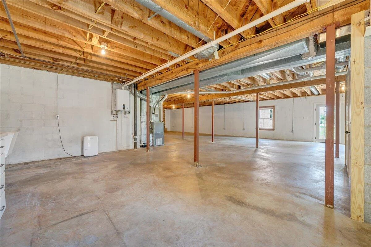 1505 Meadowview LN - Photo 63