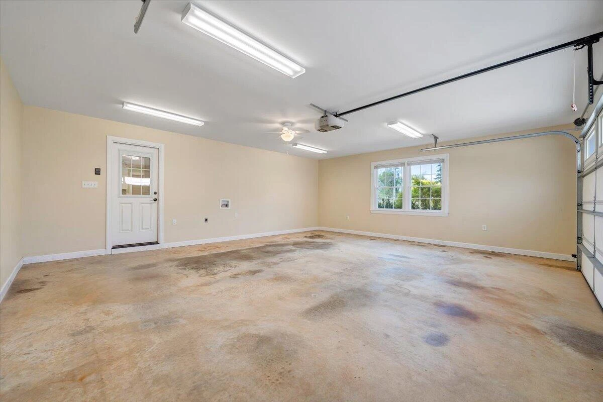 1505 Meadowview LN - Photo 85