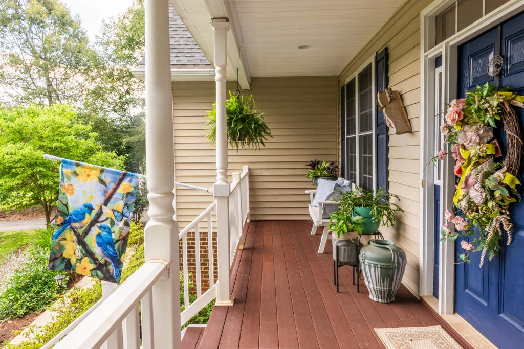 115 Armistead LN - Photo 8