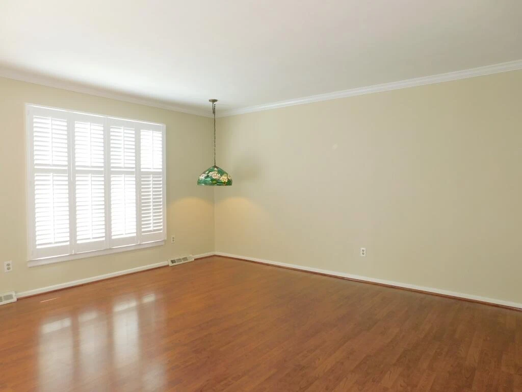 4029 Kentland DR - Photo 4
