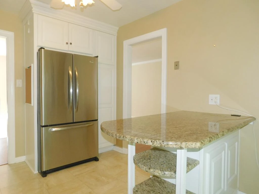 4029 Kentland DR - Photo 9