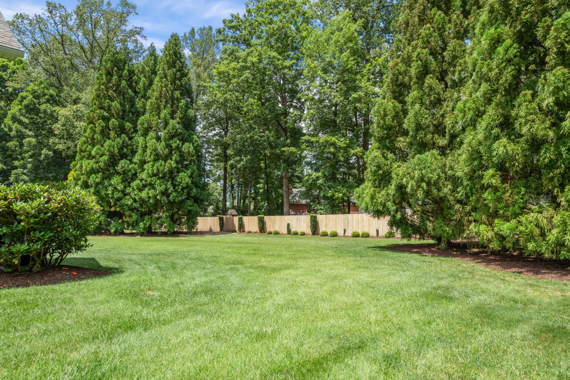 959 Highland DR - Photo 2
