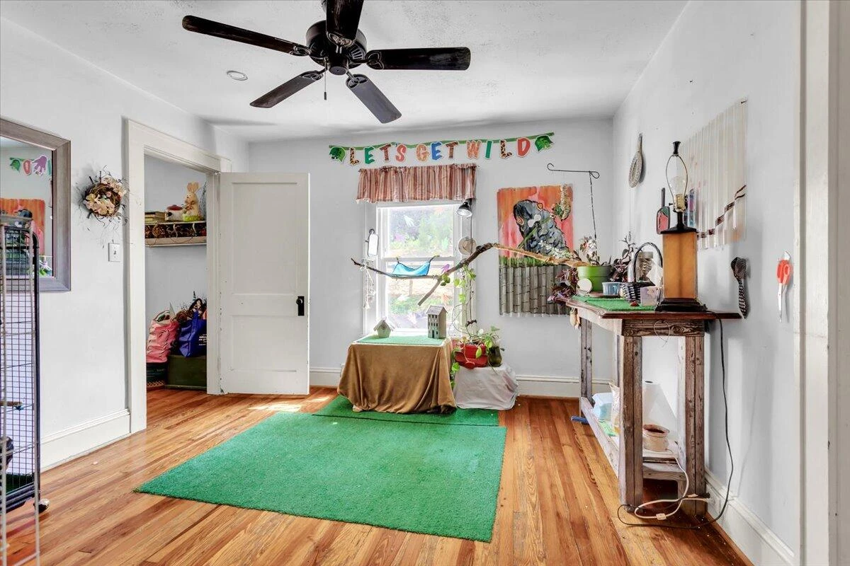 4090 Rockingham BLVD - Photo 12