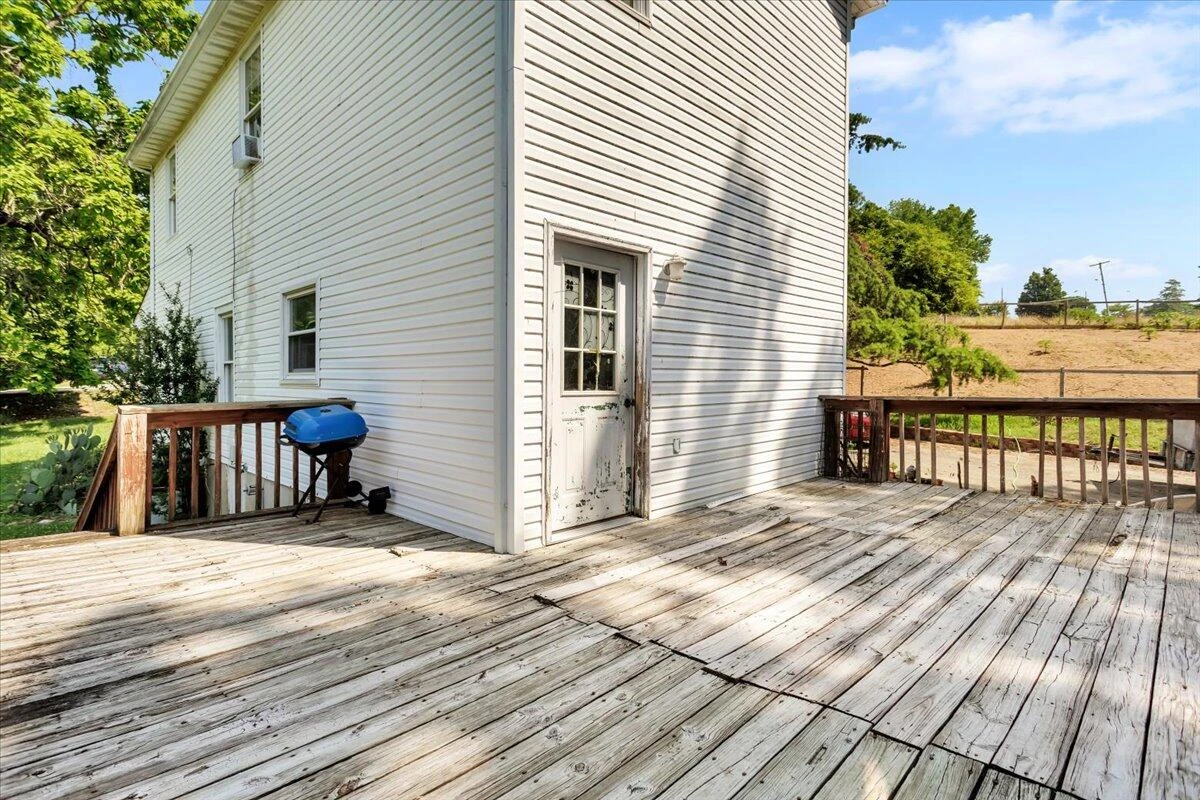 4090 Rockingham BLVD - Photo 23