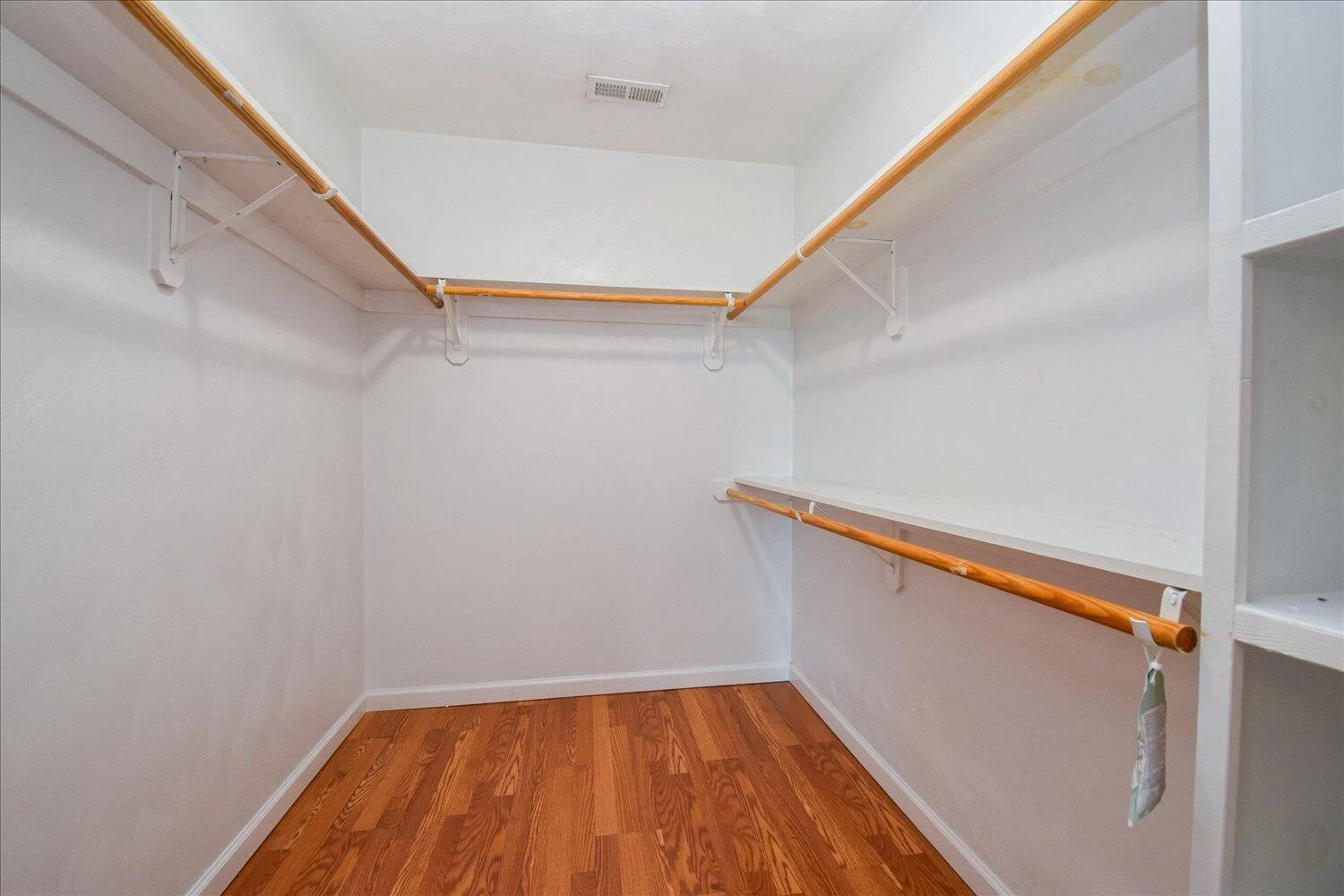 3653 Yellow Mountain RD - Photo 12