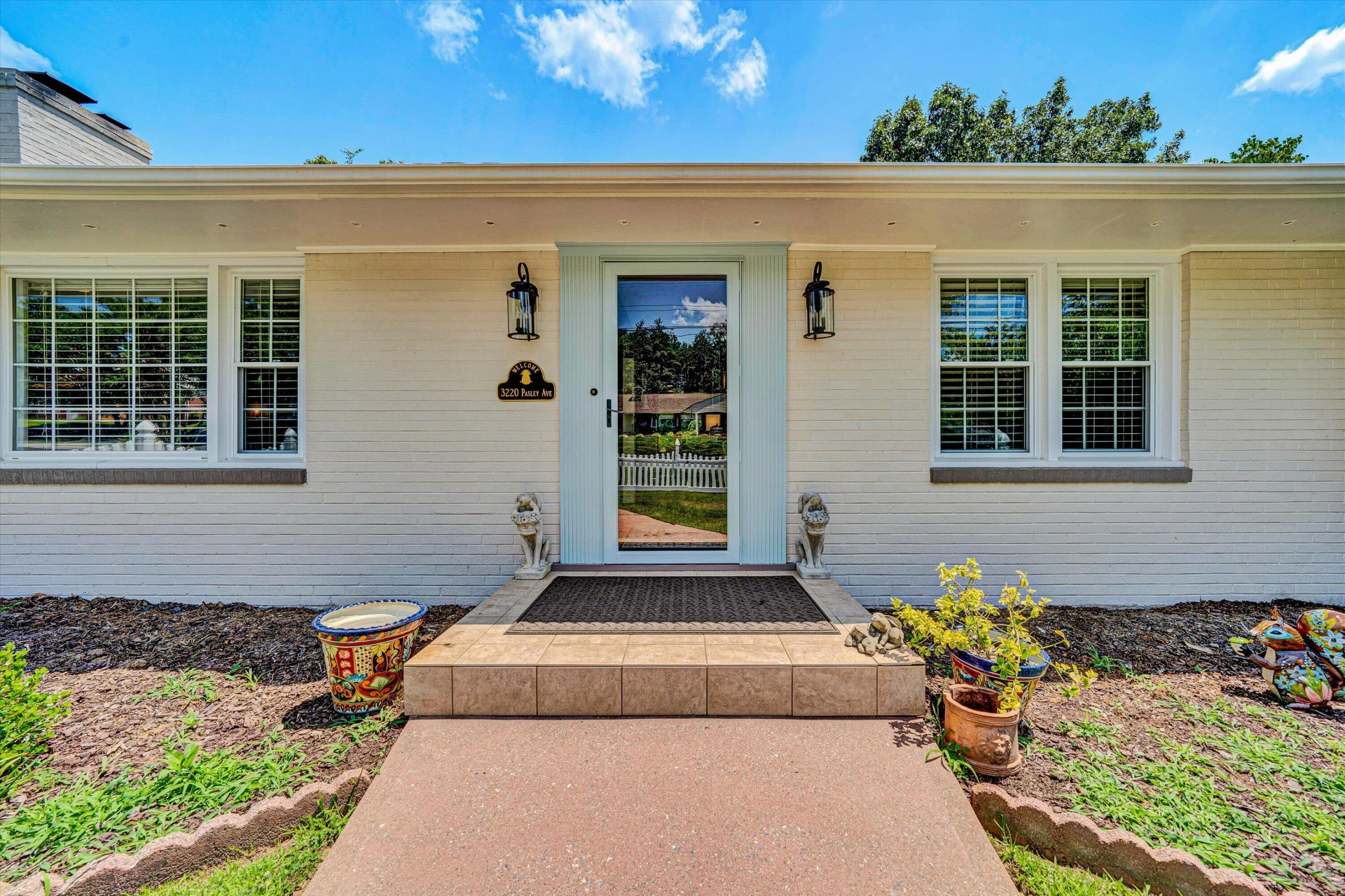 3220 Pasley AVE - Photo 3