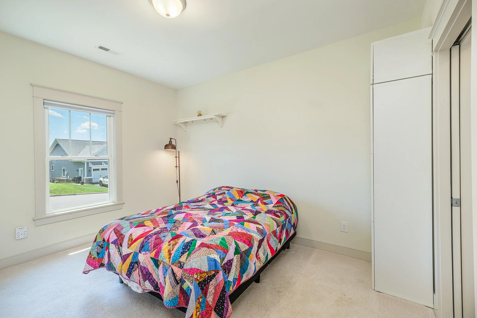 5681 Sullivan LN - Photo 35