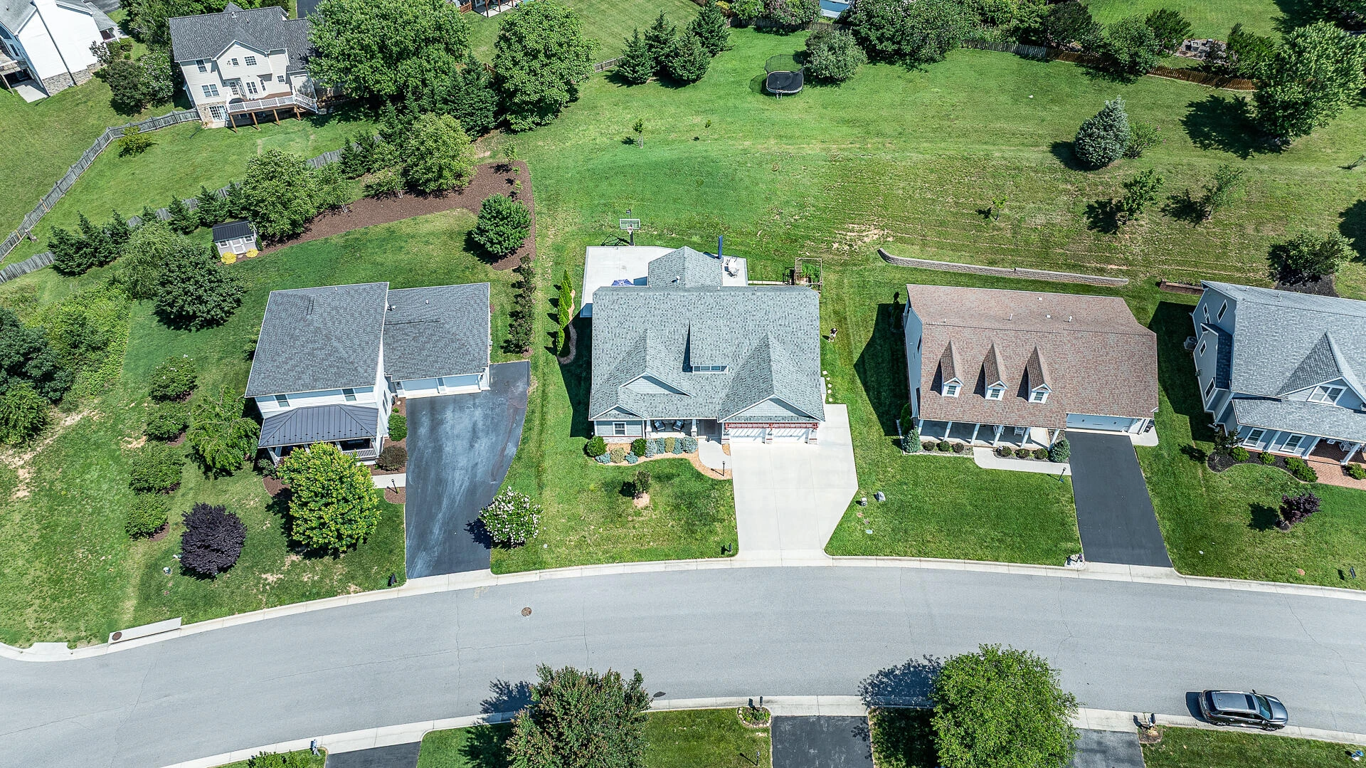 5681 Sullivan LN - Photo 62