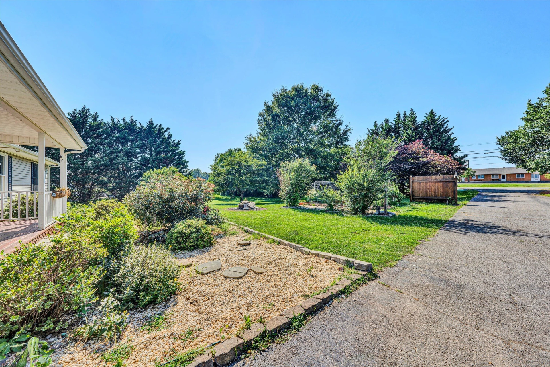 11254 Lee HWY - Photo 51