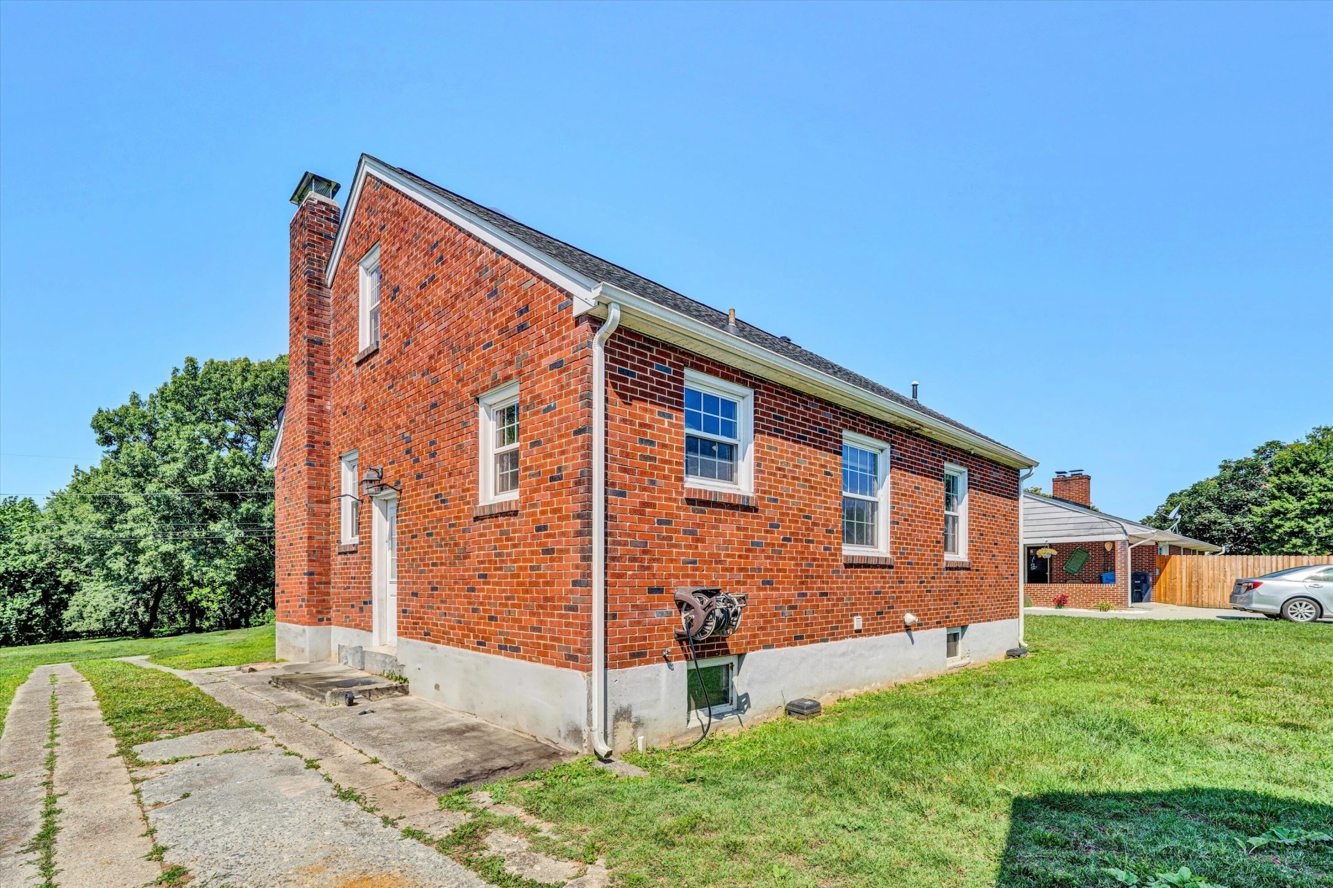2208 Kenwood BLVD - Photo 36