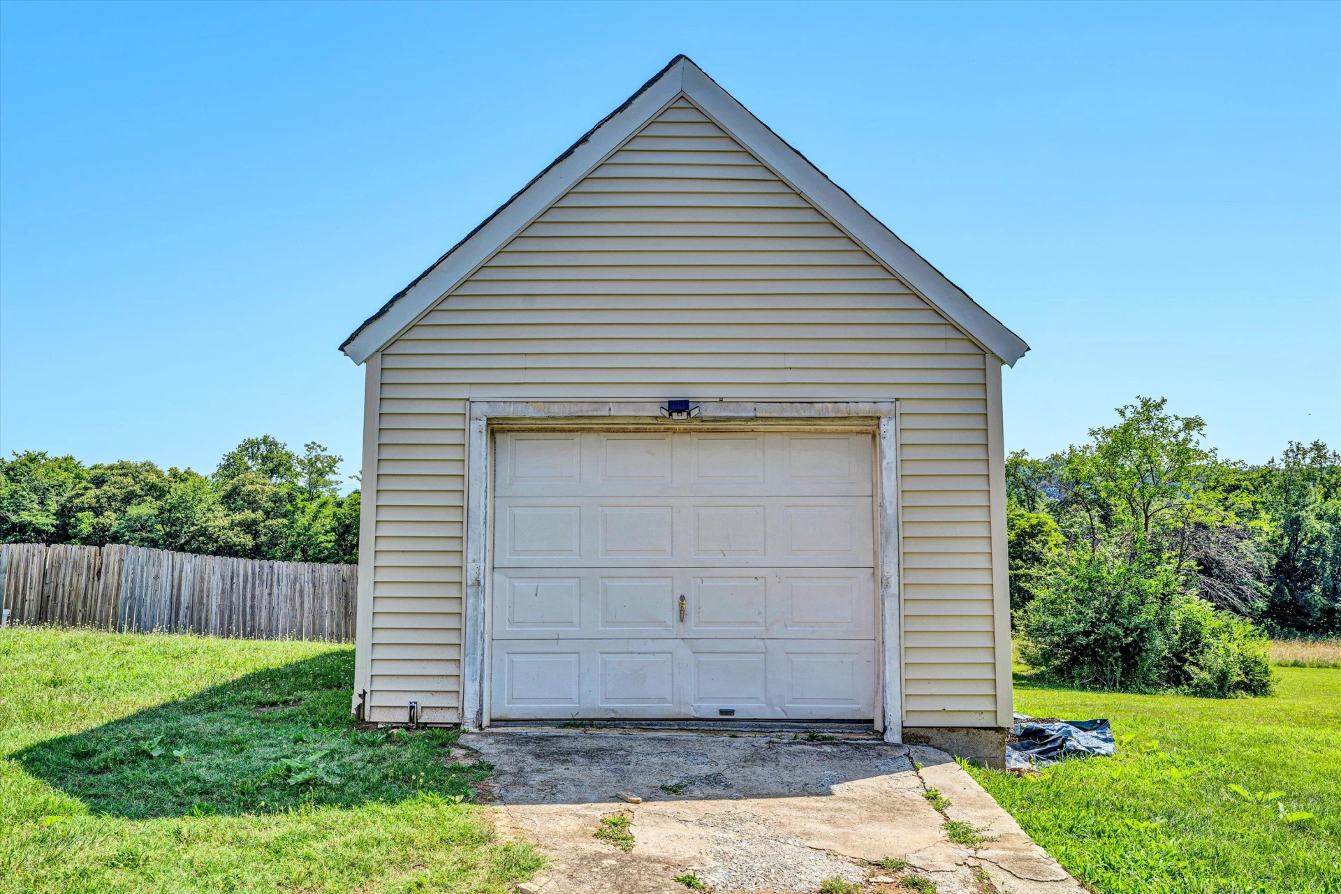 2208 Kenwood BLVD - Photo 37