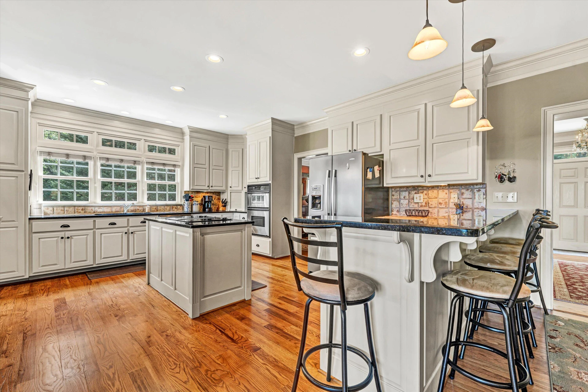 3324 Peakwood DR - Photo 18