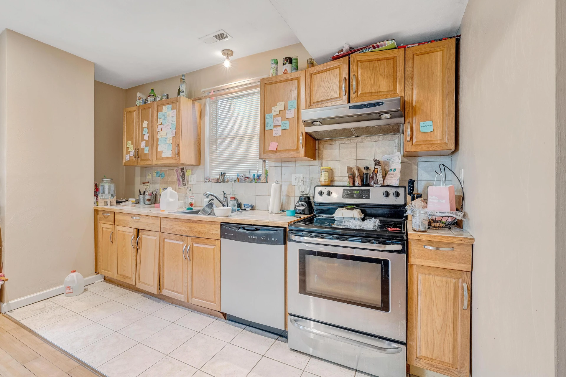 1406 Melrose AVE - Photo 10