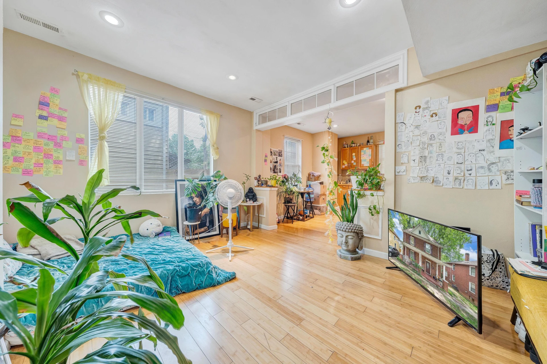 1406 Melrose AVE - Photo 4
