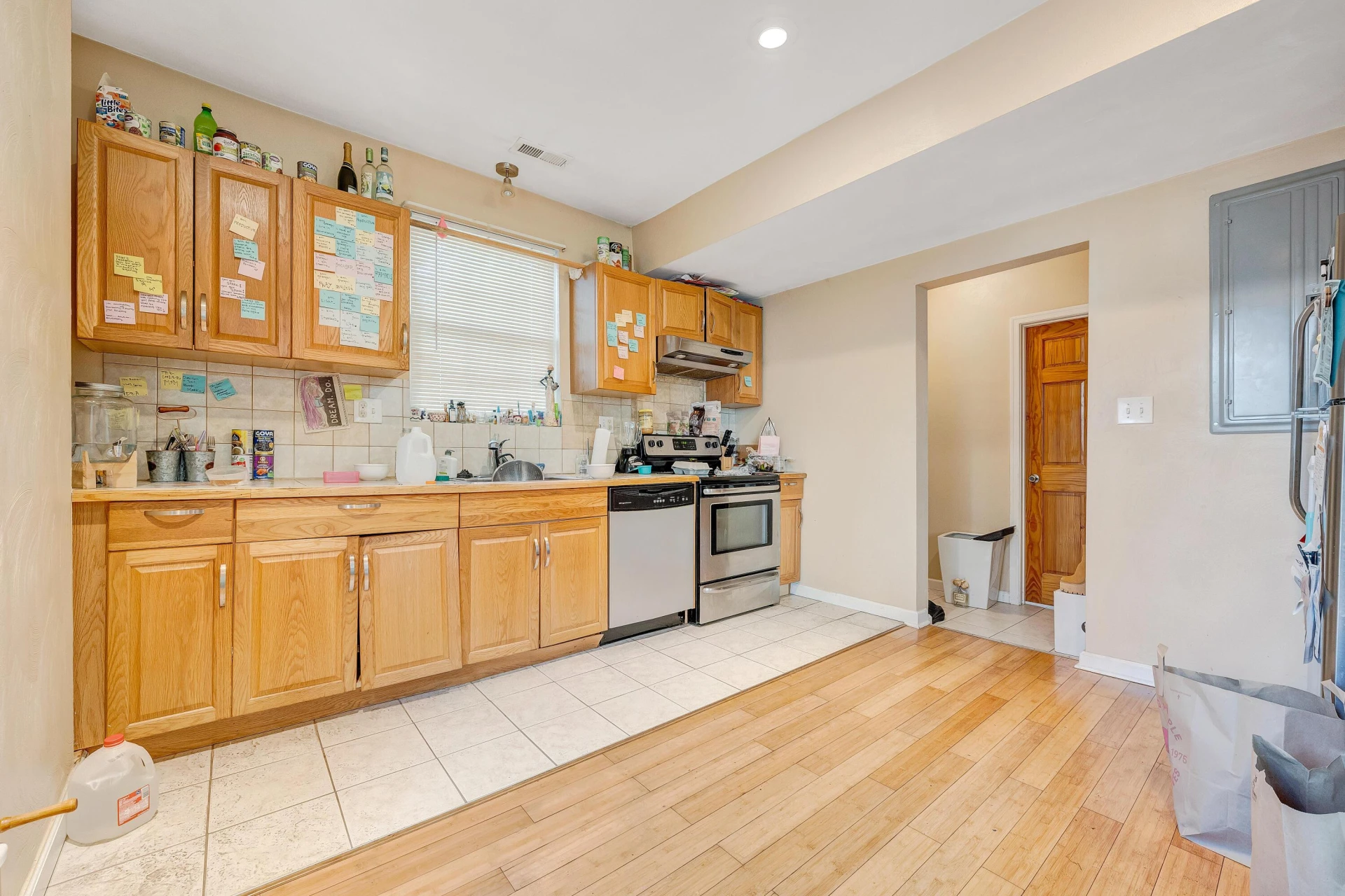 1406 Melrose AVE - Photo 7