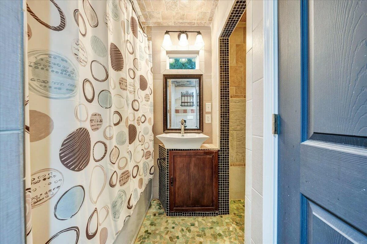 7976 Grassy Hill RD - Photo 13